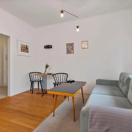 Pri Starej Pracharni By Zazi Apartment Bratislava